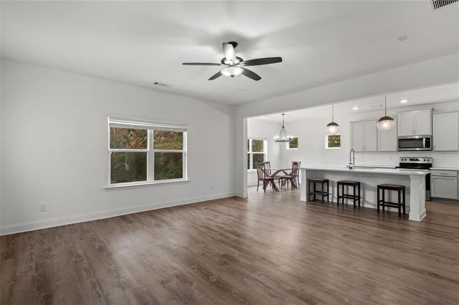 Spacious, unfurnished interior of a new home in , Auburn (Image 19).