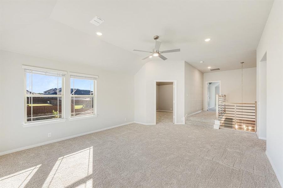 Spacious, unfurnished interior of a new home in Hayes Crossing, Midlothian (Image 16).
