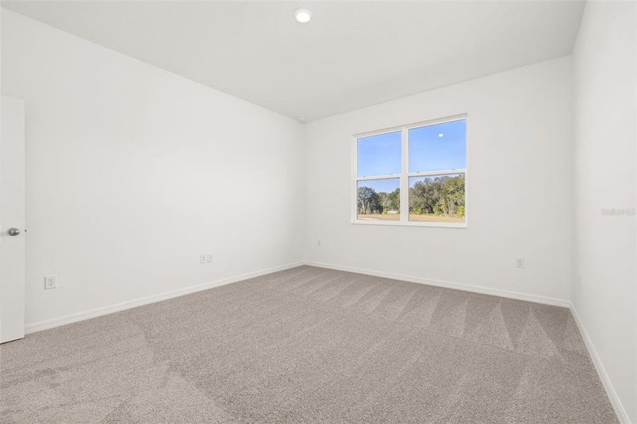 Spacious, unfurnished interior of a new home in Reserve at Hammock Oaks, Lady Lake (Image 20). Spacious, unfurnished interior of a new home in Reserve at Hammock Oaks, Lady Lake (Image 20).