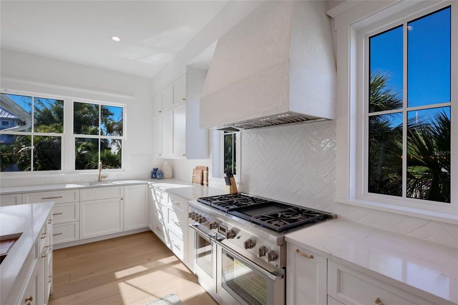 Furnished interior view inside a new home in , Anna Maria (Image 41).