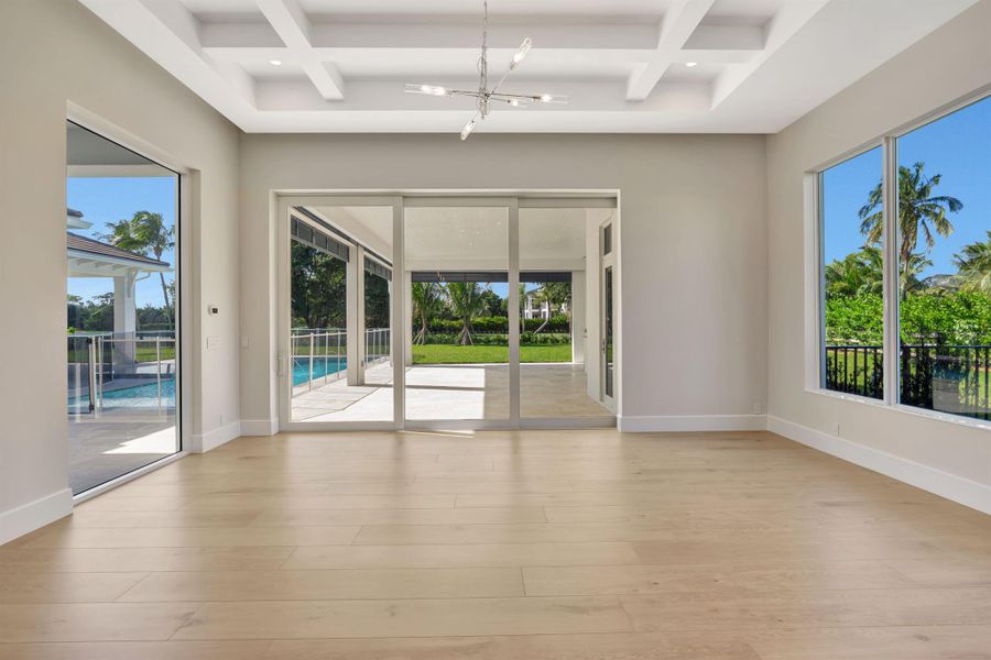 Spacious, unfurnished interior of a new home in , Palm Beach Gardens (Image 59).