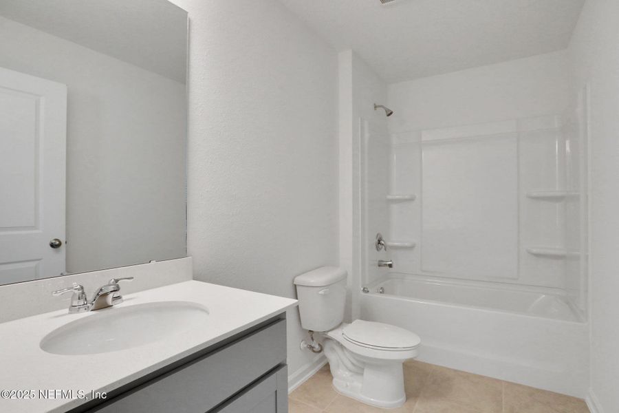 Furnished interior view inside a new home in Bellbrooke, Jacksonville (Image 10).