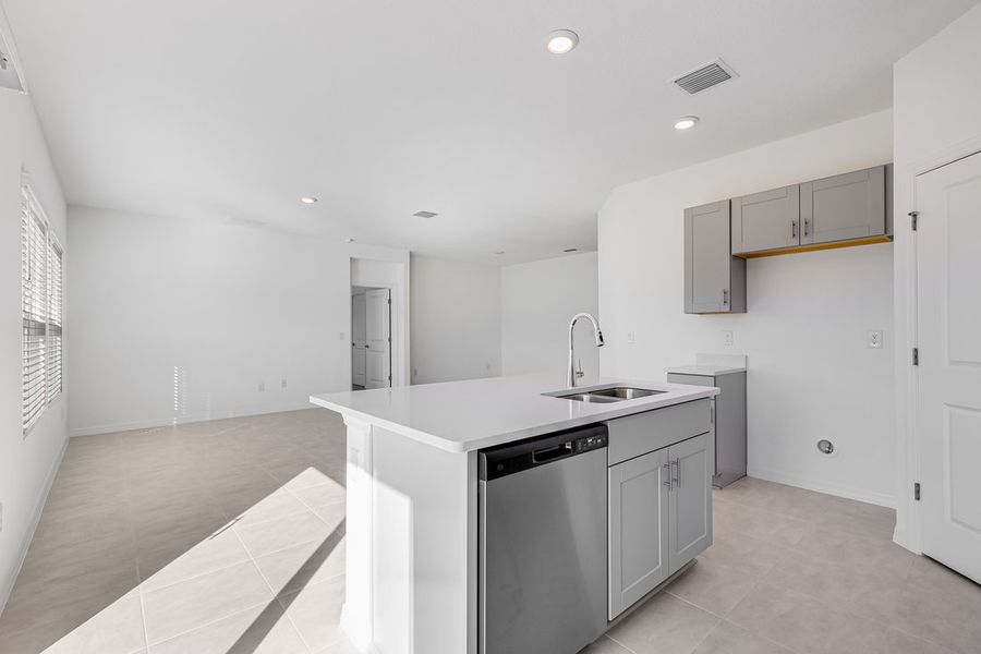 Furnished interior view inside a new home in Coopers Meadow, Jacksonville (Image 6).