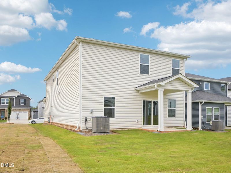 37-web-or-mls-Raleigh - River Glen - 636