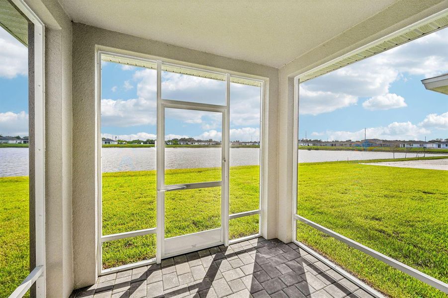 5590 Hampton Park Cir Vero (30) 5590 Hampton Park Cir Vero (30)