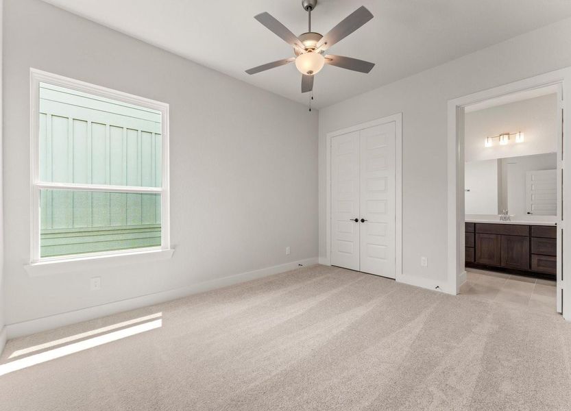 Bedroom 2 with Attached Private Full Bath Bedroom 2 with Attached Private Full Bath