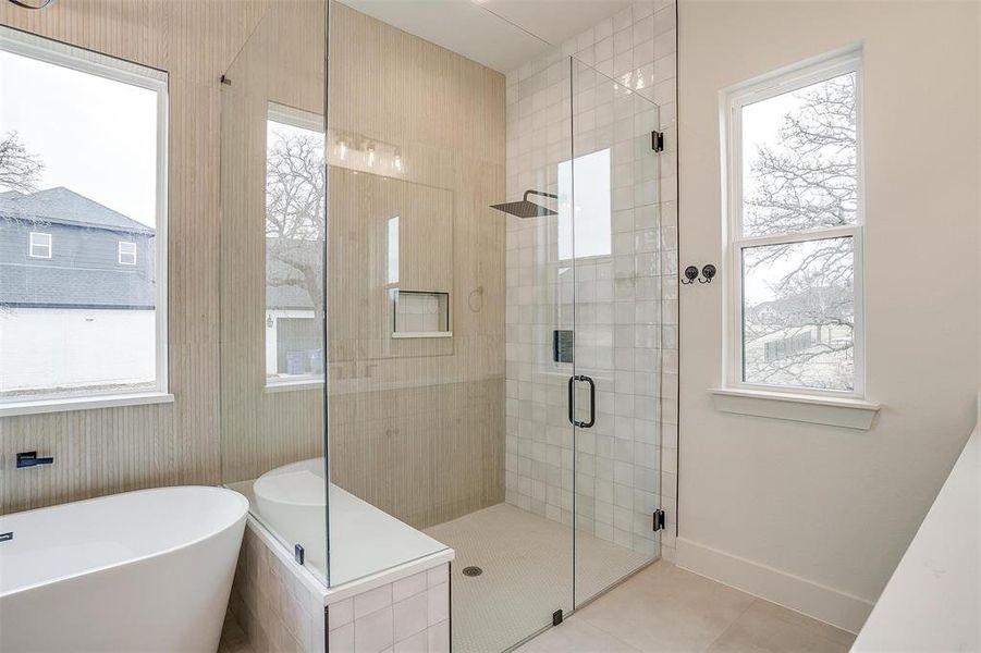 Furnished interior view inside a new home in , Lipan (Image 14).