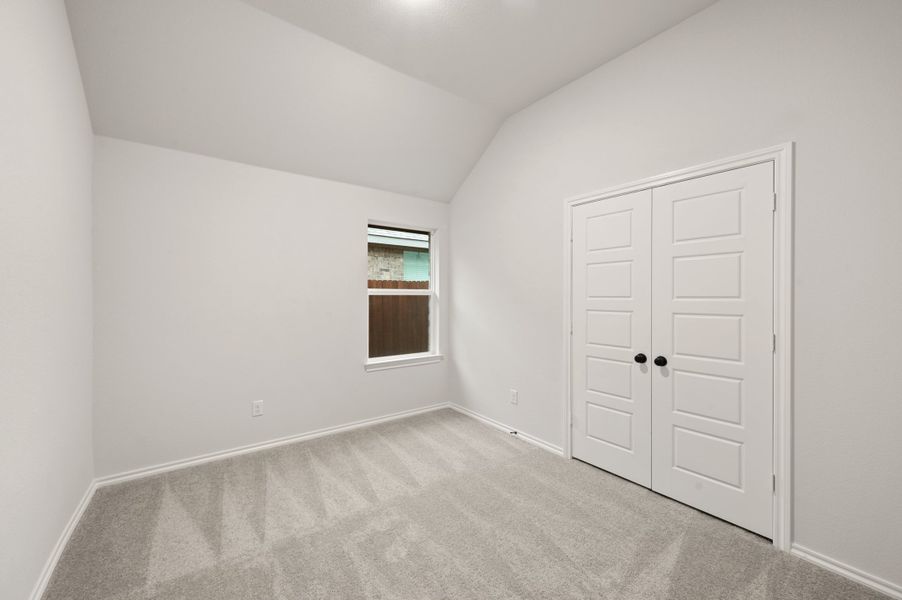 Spacious, unfurnished interior of a new home in Chisholm Hills, Cleburne (Image 23).