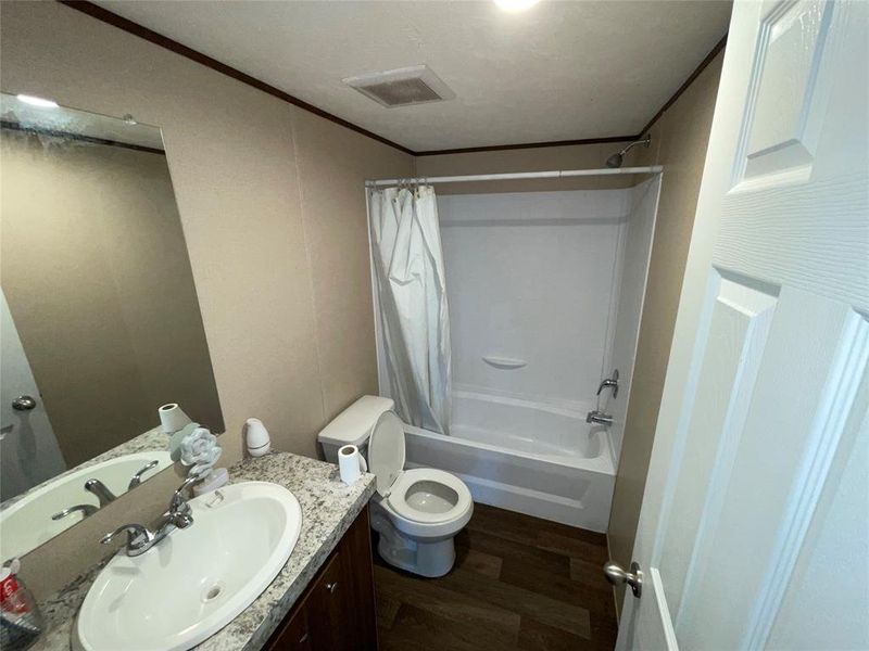 Furnished interior view inside a new home in , Stephenville (Image 7).