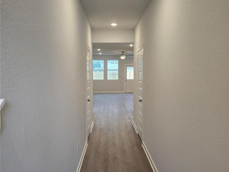 Spacious, unfurnished interior of a new home in Liberty Estates, Cleveland (Image 11).