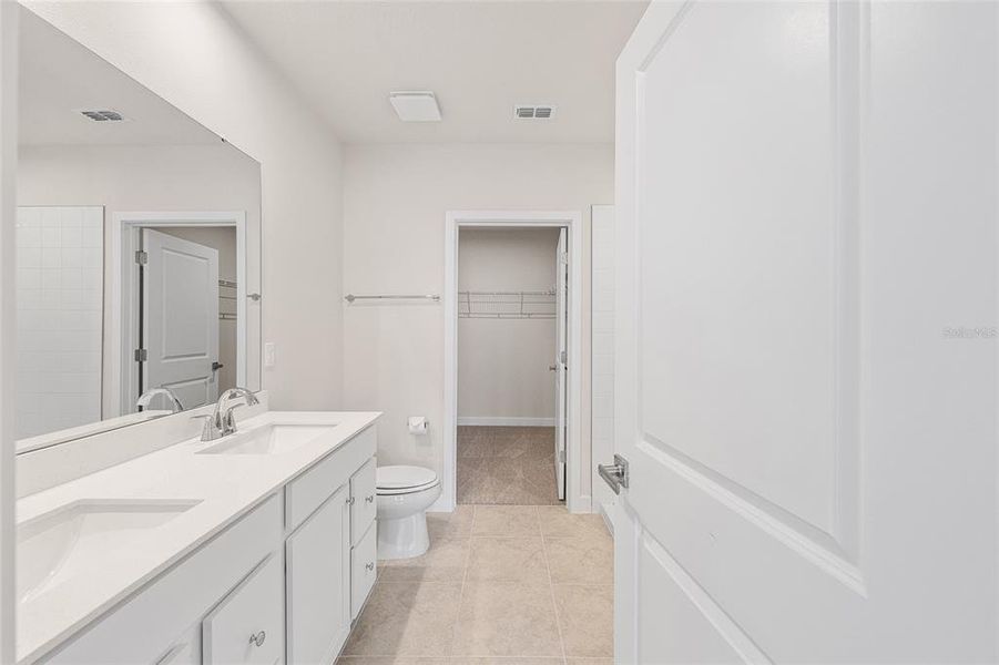 Furnished interior view inside a new home in , Lady Lake (Image 18). Furnished interior view inside a new home in , Lady Lake (Image 18).