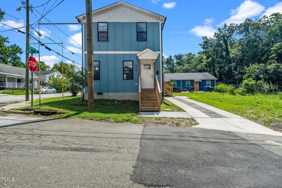 1-web-or-mls-616 Belt St-2