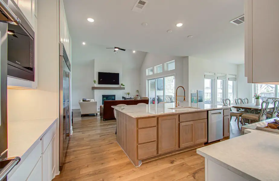 Furnished interior view inside a new home in , Manvel (Image 8).