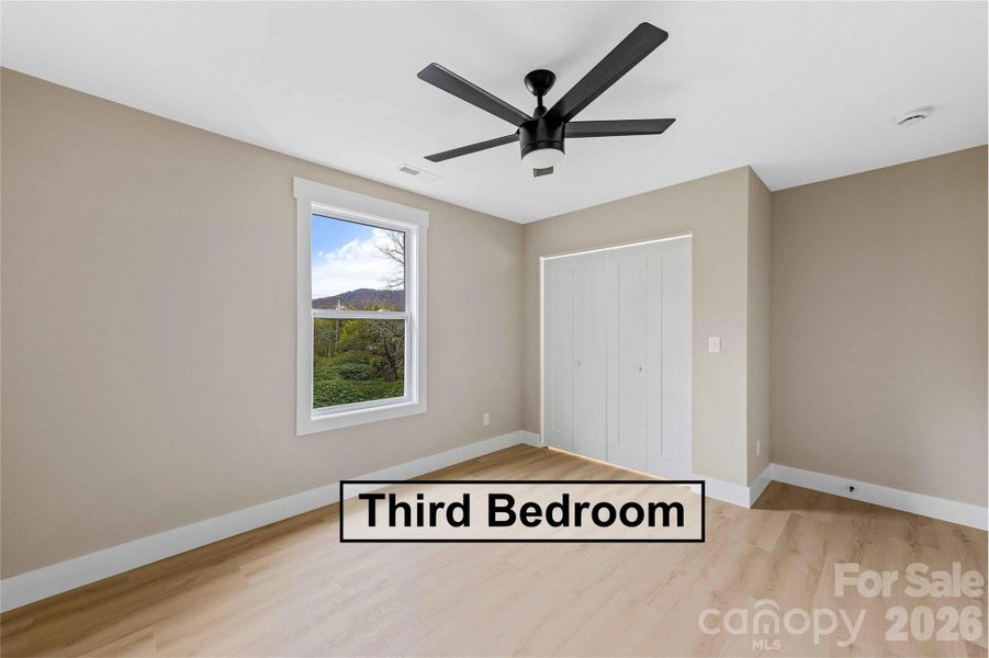 Spacious, unfurnished interior of a new home in , Hendersonville (Image 28).