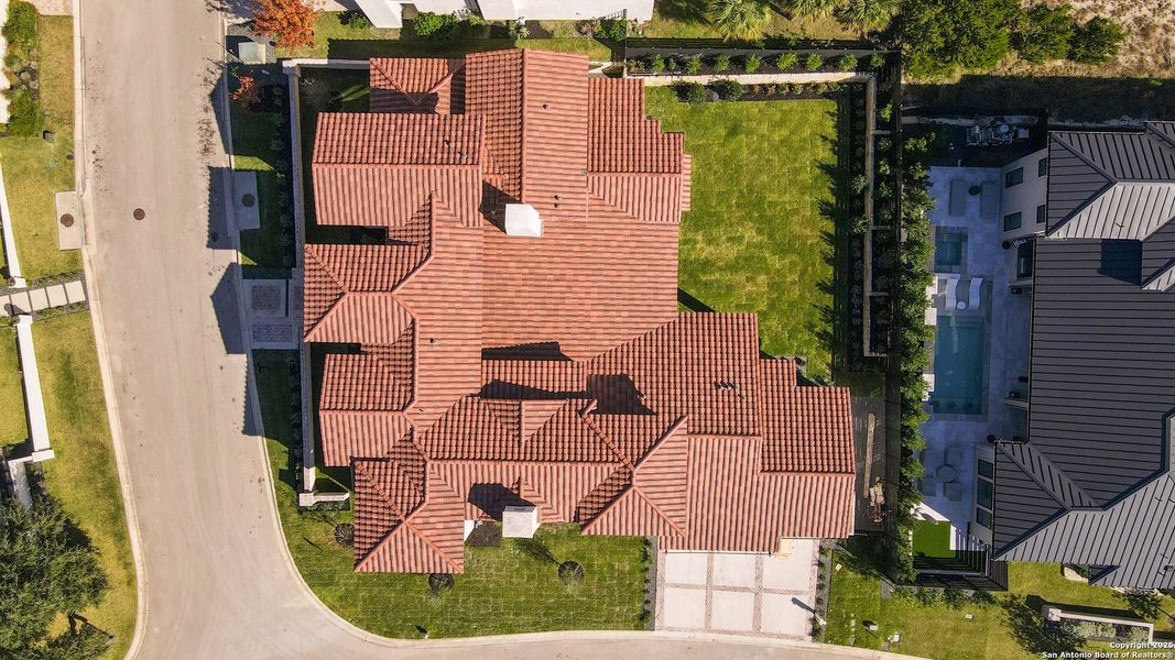 Image 47 of a home in .