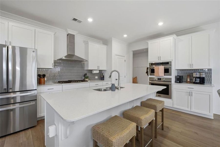 Furnished interior view inside a new home in , Dallas (Image 20).