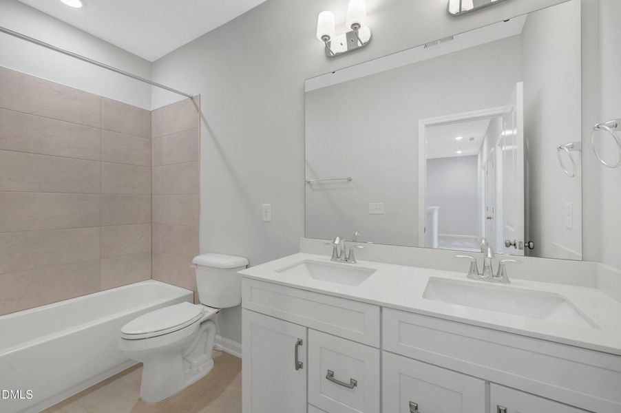 Homesite251-033
