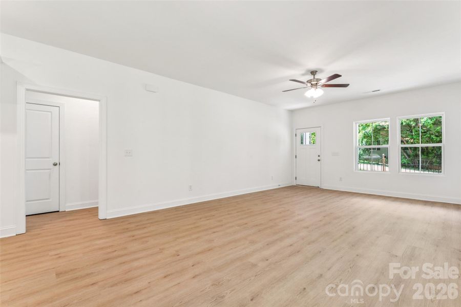 Spacious, unfurnished interior of a new home in , Gastonia (Image 15).