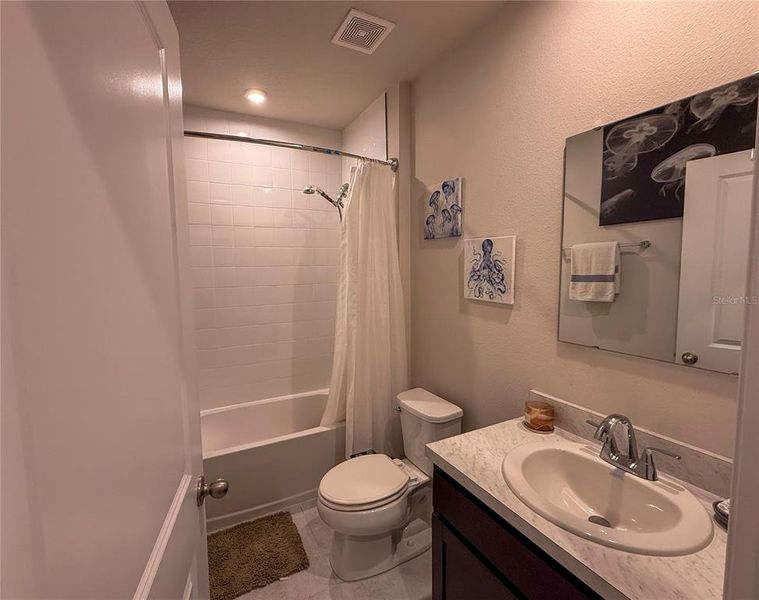 Furnished interior view inside a new home in , Haines City (Image 15).