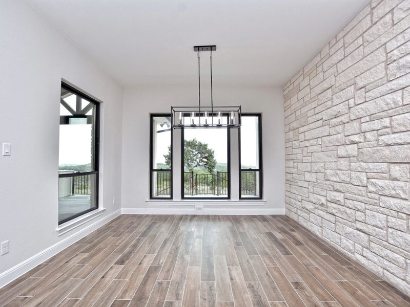Representative unfurnished interior of a home built from the Santa Barbara II by Giddens Homes in Scofield Farms Estates, Georgetown (Image 147).