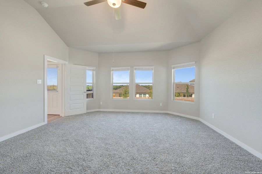 Spacious, unfurnished interior of a new home in Mesquite Ridge, San Antonio (Image 34). Spacious, unfurnished interior of a new home in Mesquite Ridge, San Antonio (Image 34).