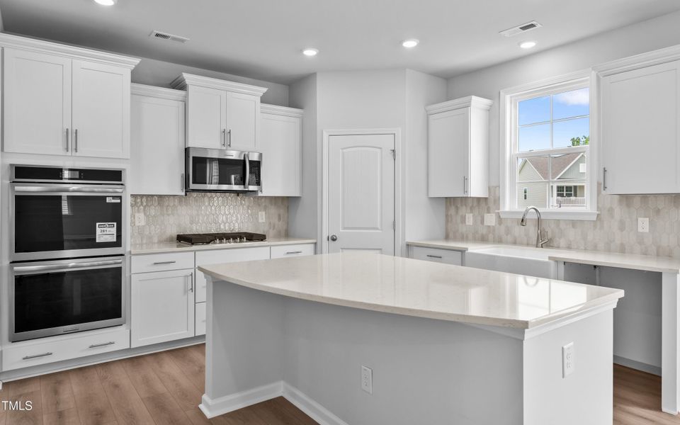 14-Ashley 2102 Channel-14