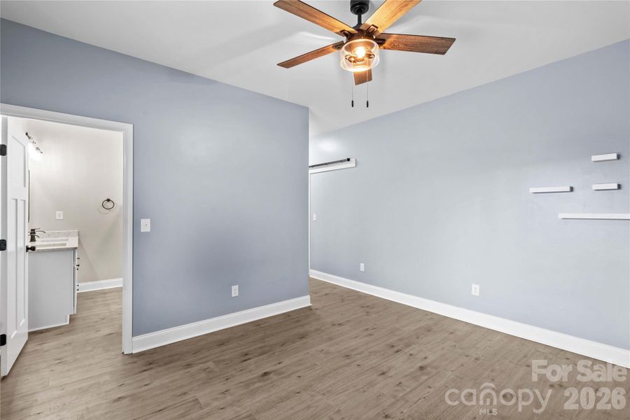 Spacious, unfurnished interior of a new home in , Statesville (Image 28).