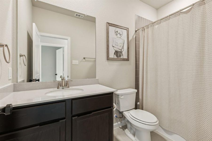 Furnished interior view inside a new home in , Lavon (Image 8). Furnished interior view inside a new home in , Lavon (Image 8).