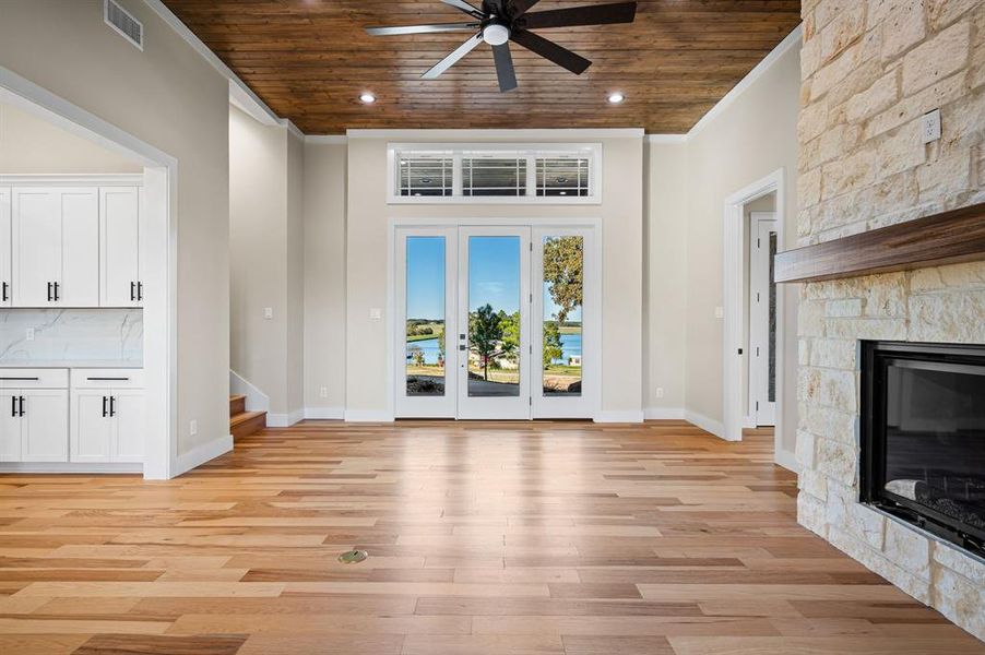 Furnished interior view inside a new home in , Athens (Image 20).