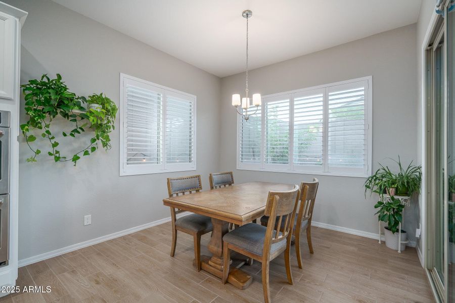 14) KITCHEN 14) KITCHEN