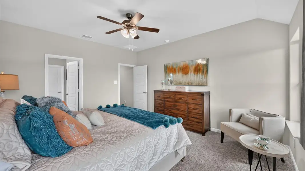 Furnished interior view inside a new home in Parkerville Meadows, DeSoto (Image 15).