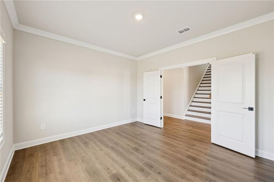 Spacious, unfurnished interior of a new home in River Pointe, Monroe (Image 23).