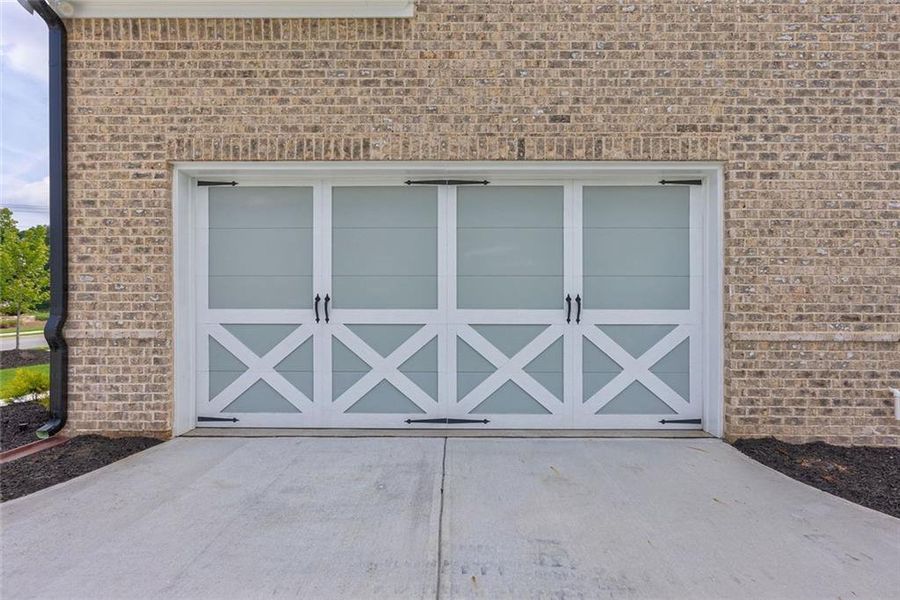 Exterior details and patio area of a home in , Watkinsville (Image 3).
