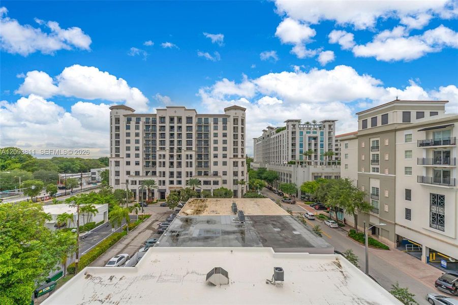 Condo located in Coral Gables, FL showcasing its design and architecture (Image 23).