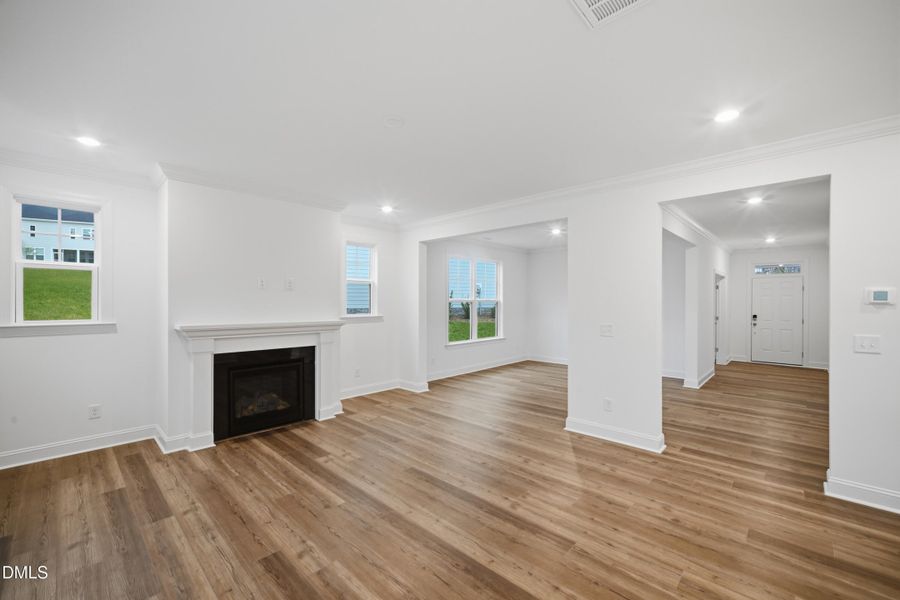 8_SUN_Stoneriver_Pic_GalvaniII_Great_1of