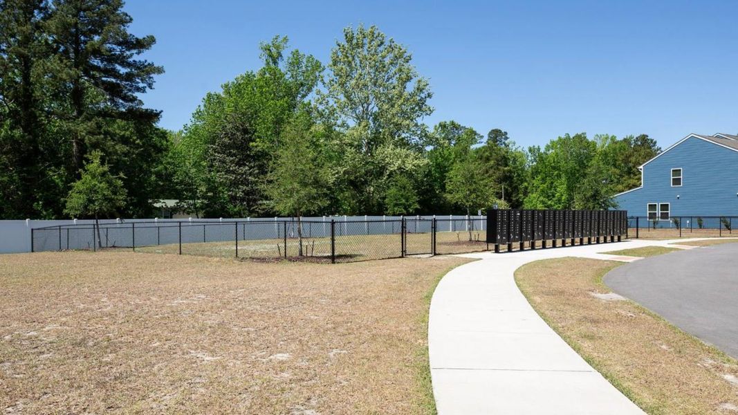 Community amenities in Townes at Seabrooke, Leland (Image 36).