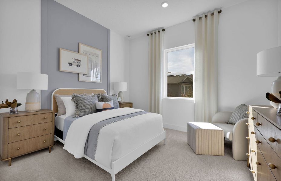 Representative furnished interior of a home built from the Mahogany by Pulte Homes in Fiddler's Cove, Kingsland (Image 11).