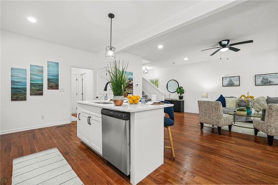 Furnished interior view inside a new home in , Gainesville (Image 8).