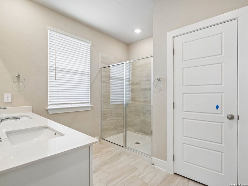 Furnished interior view inside a new home in Stetson Ridge, Marion (Image 6).