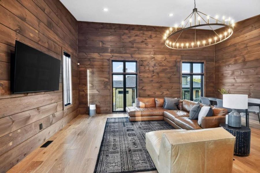 Image 89 of a home in .