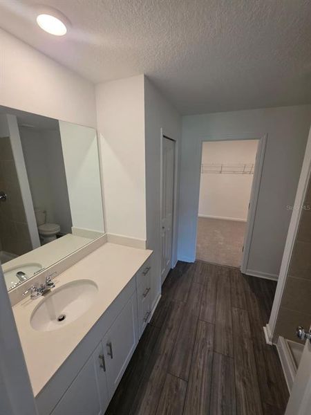 Furnished interior view inside a new home in , Ocala (Image 7).