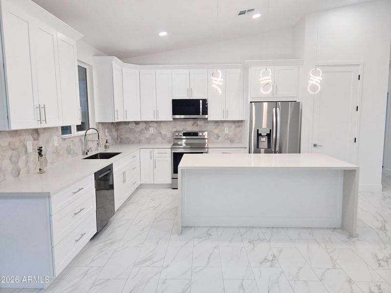 20260106_174437-VSCO