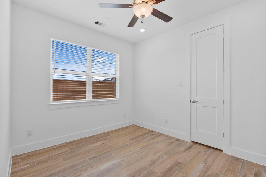 **Photos are representative - not of actual home** **Photos are representative - not of actual home**