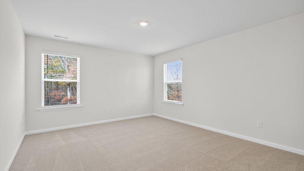 Spacious, unfurnished interior of a new home in Mason Ridge, Spring Lake (Image 20).