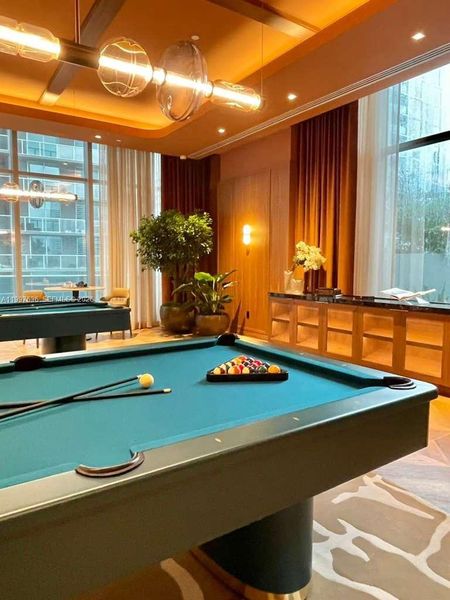 Community amenities in , Miami (Image 25).