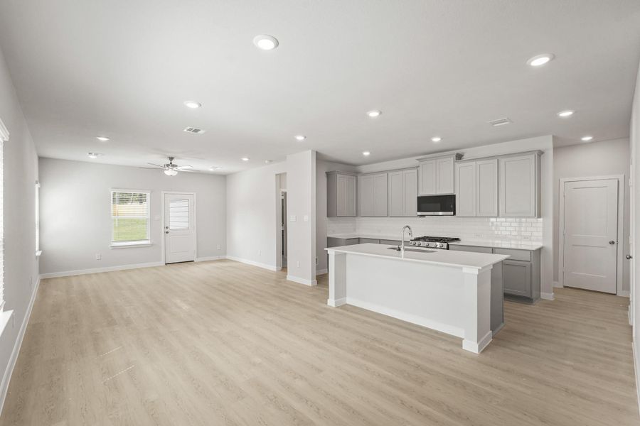 Spacious, unfurnished interior of a new home in Maple Woods, Hockley (Image 12).