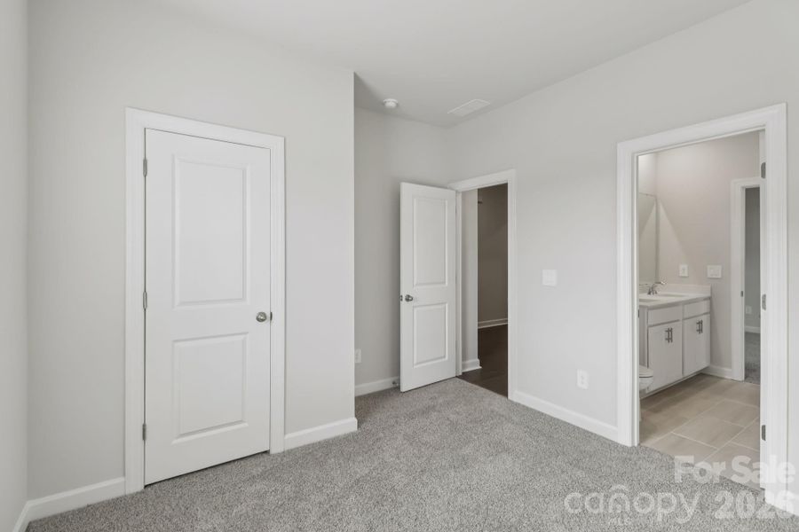 Photo is not of the actual home but is an inspirational photo of builder’s model home and may depict options, furnishings, and/or decorator features that are not included