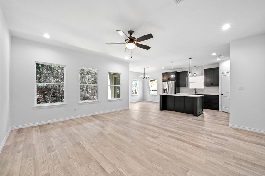 Spacious, unfurnished interior of a new home in , Wimberley (Image 15).