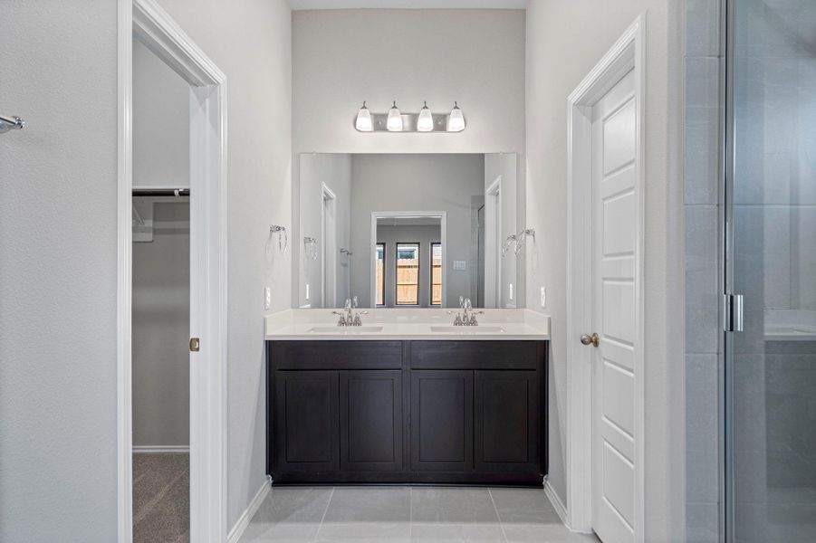 Furnished interior view inside a new home in Grand Central Park, Conroe (Image 12). Furnished interior view inside a new home in Grand Central Park, Conroe (Image 12).