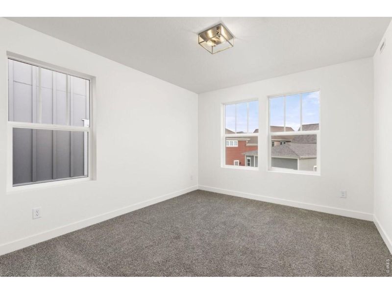 Spacious, unfurnished interior of a new home in Westerly, Erie (Image 13).